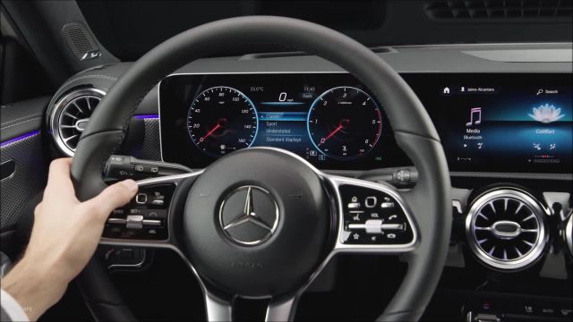 2018 Mercedes A-Class MBUX & Navigation