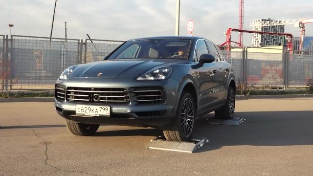 Кайен - Фольксваген Туарег_ тест - братоубийство из 6 раундов (720p)