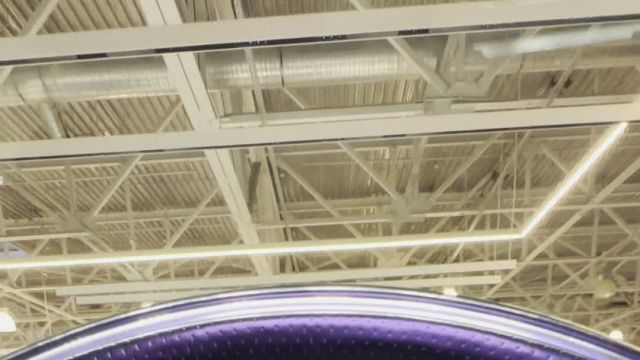 773102 Range Rover Velar 15.11.MOV