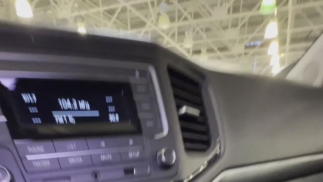 JH024436 Volkswagen Amarok 25.10.MOV