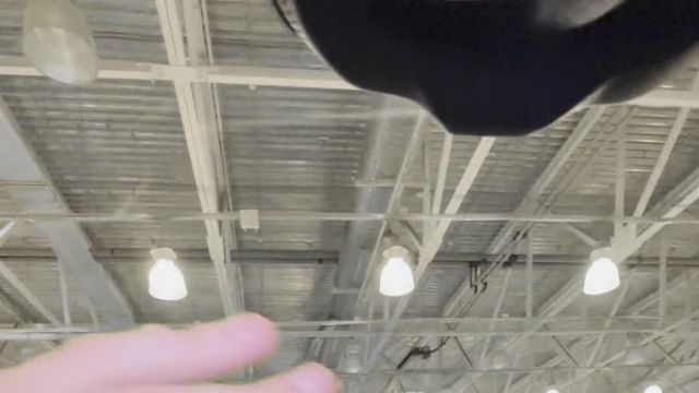 03.03 NP066292 Zeekr 001.MOV