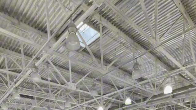 04.03 BM49809 BMW 740d.MOV