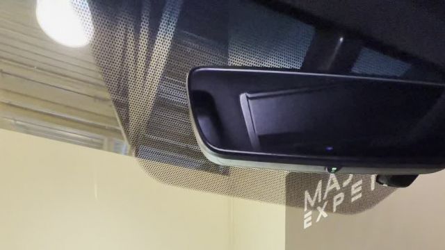 10.04 N4027066 Toyota Land Cruiser 300.MOV