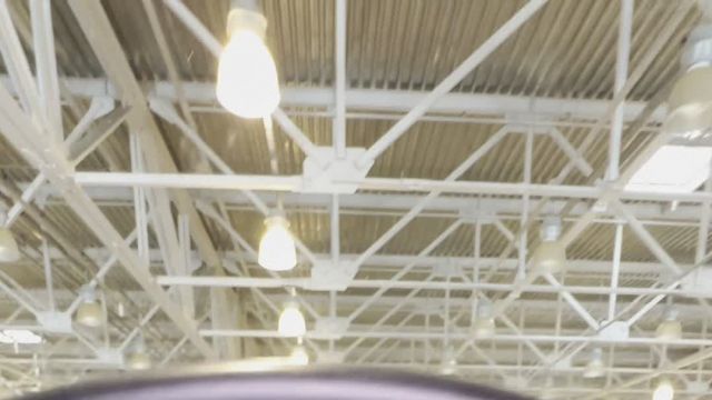 11.04 LG14812 BMW X4.MOV