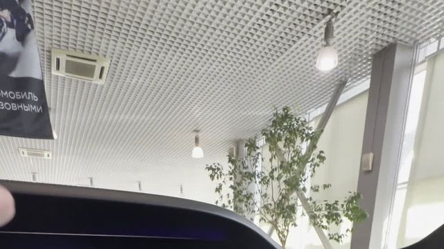 21.04 1A492419 Mercedes-Benz S 400.MOV