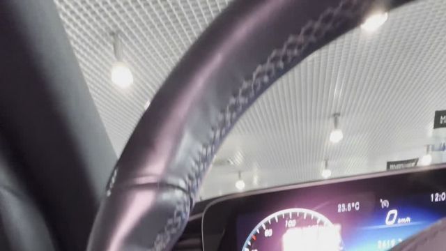 05.05 5L001535 Mercedes-Benz GLE 300.MOV