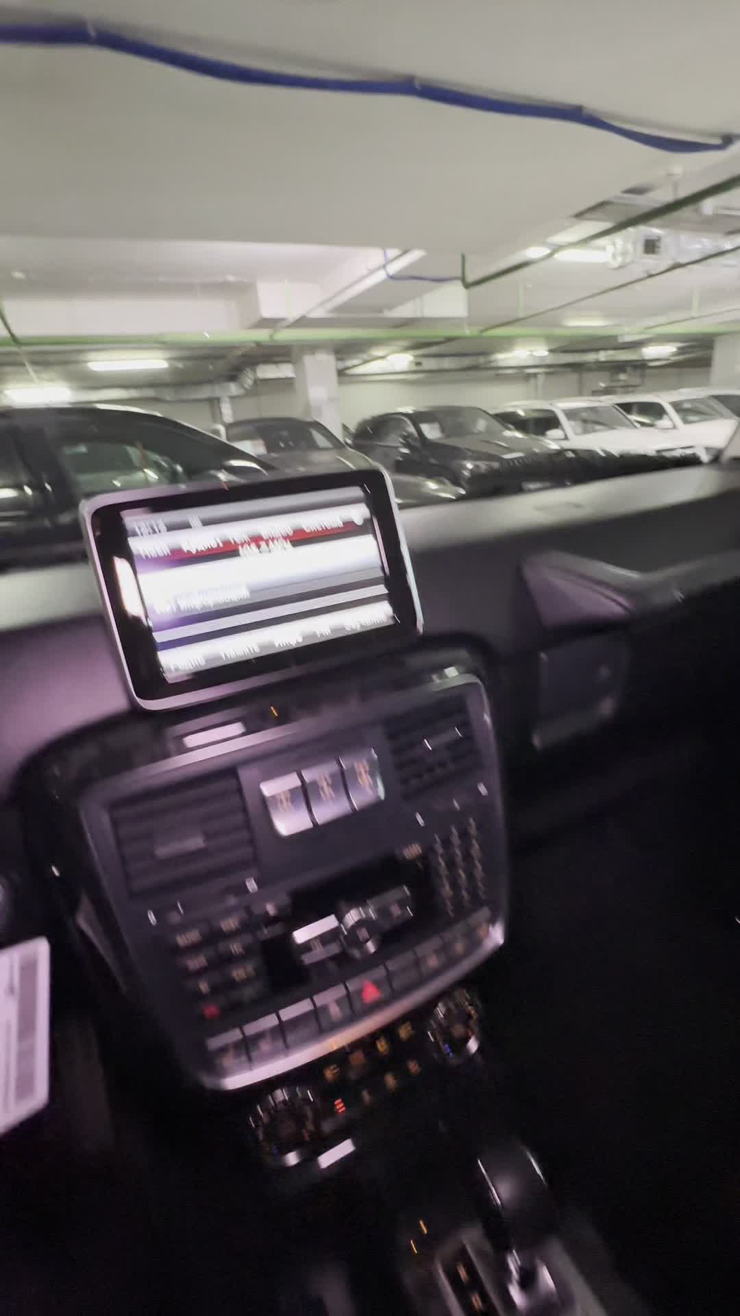 06.05 X241857 Mercedes G.MOV