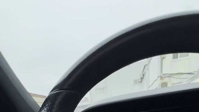 13.05 L008486 Mercedes-Benz E 200.MOV