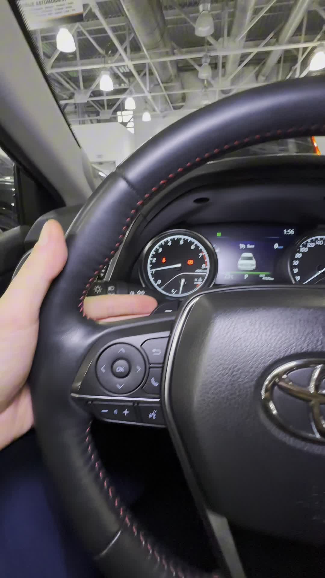 15.05 0S118988 Toyota Camry.MOV