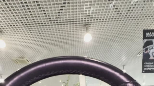 19.05 1F170613 Mercedes-Benz E 200 Coupe.MOV