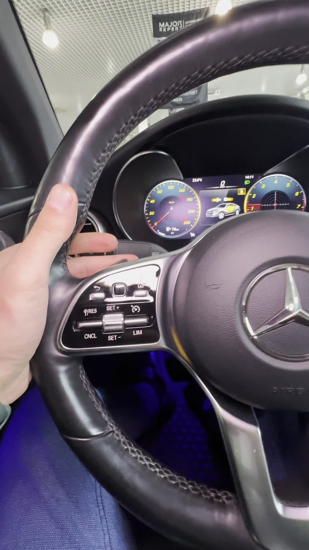 19.05 F728134 Mercedes-Benz GLC.MOV