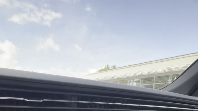 21.05 XMD019037 Audi Q8.MOV