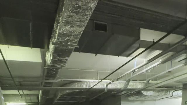 27.05 A457050 Mercedes E.MOV