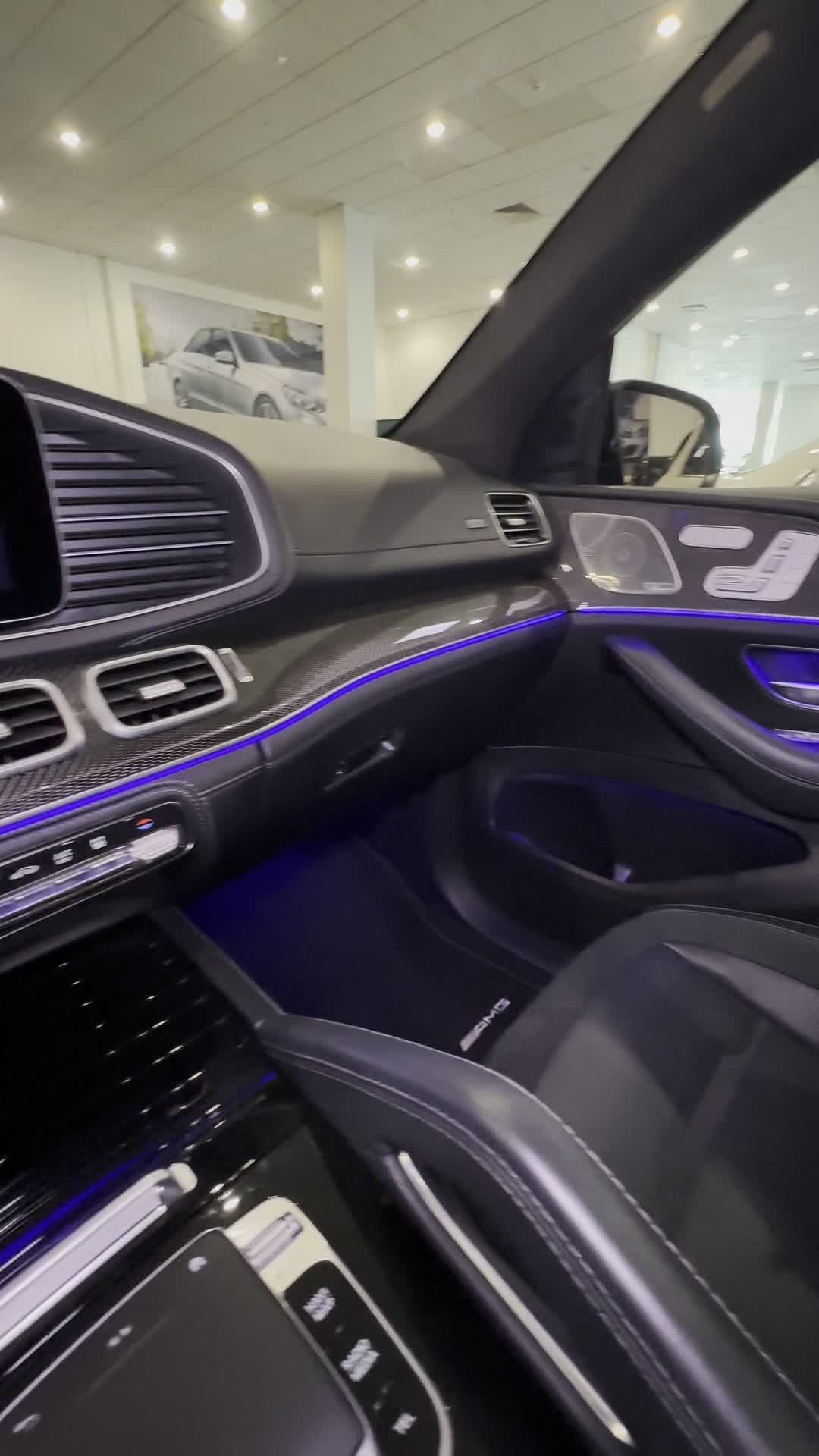 27.05 A721796 Mercedes GLE.MOV