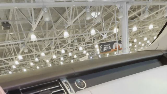 30.05 A453911 Range Rover IV.MOV