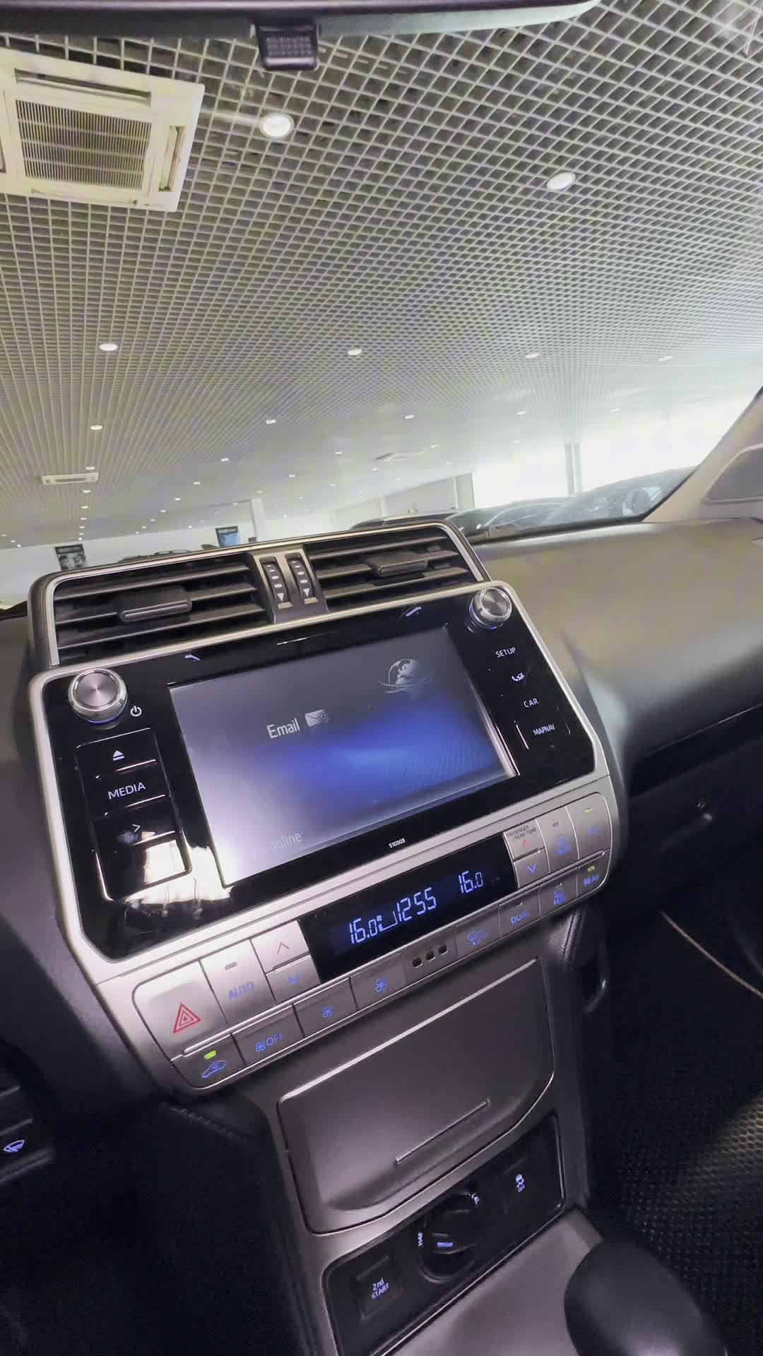 03.06 5108465 Toyota LC150.MOV