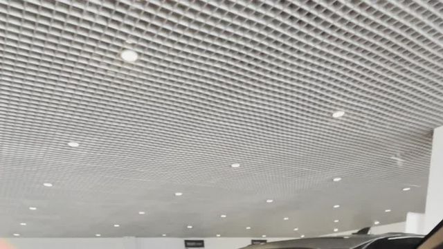 03.06 LA898776 Range Rover Sport.MOV