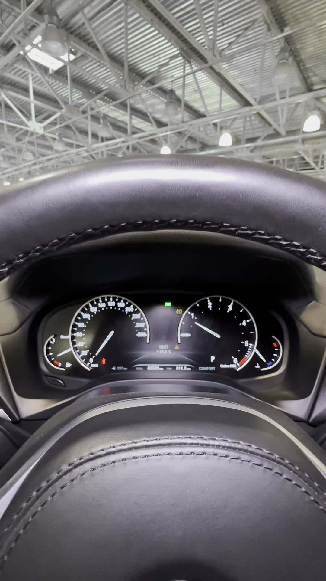 05.06 LF59125 BMW X4.MOV