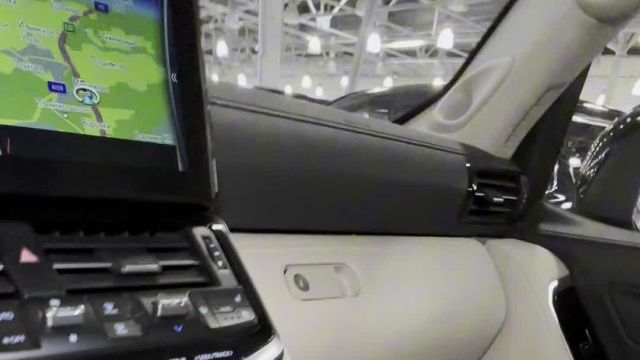 06.06 028868 Toyota LC300.MOV