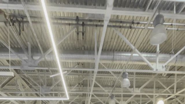 12.06 PH220811 Range Rover Evoque R-Dynamic.MOV