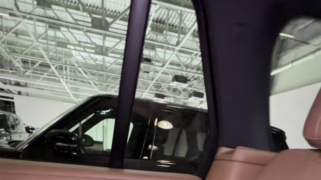 12.06 RA096893 Range Rover HSE.MOV