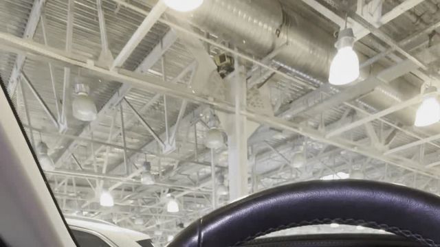 19.06 B63284 BMW X6.MOV