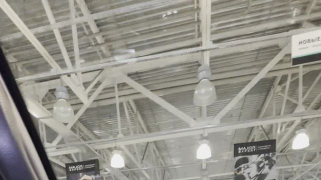 20.06 4008679 Toyota Land Cruiser 300.MOV