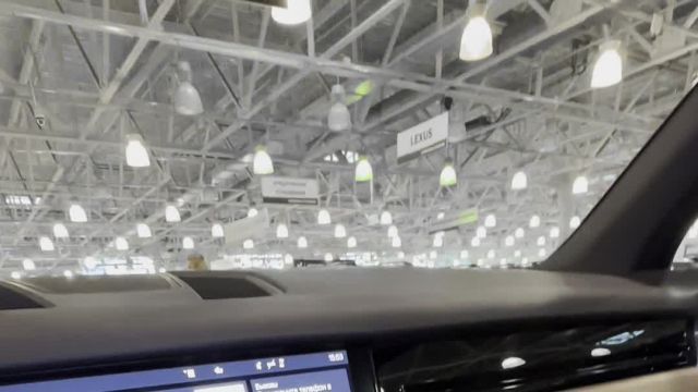 20.06 DA06483 Porsche Cayenne.MOV