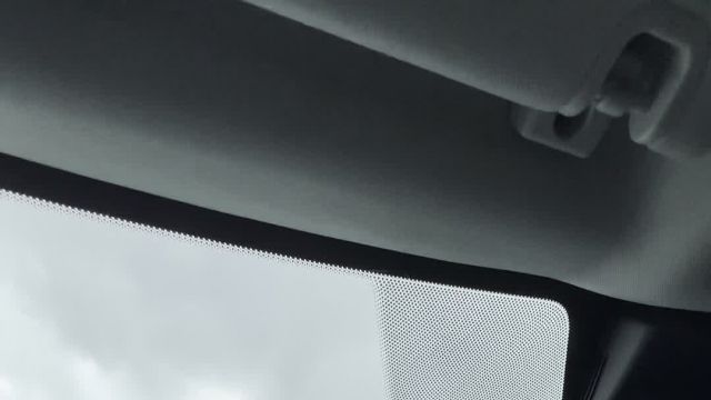 02.07 LA598653 Range Rover Vogue.MOV