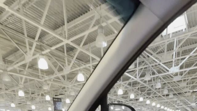 04.07 0000657 Genesis GV80.MOV