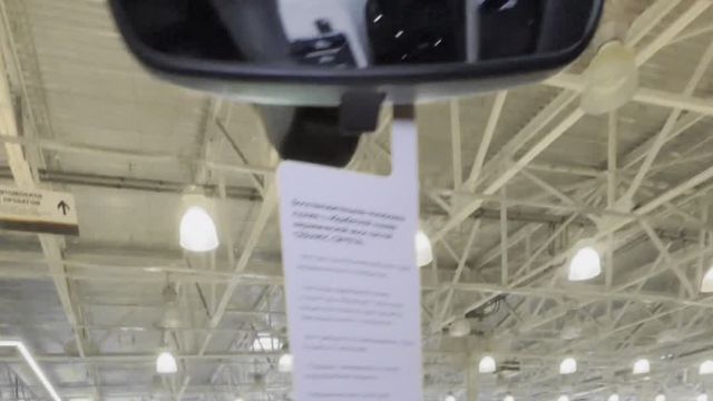 04.07 LDA06037 Porsche Cayenne.MOV