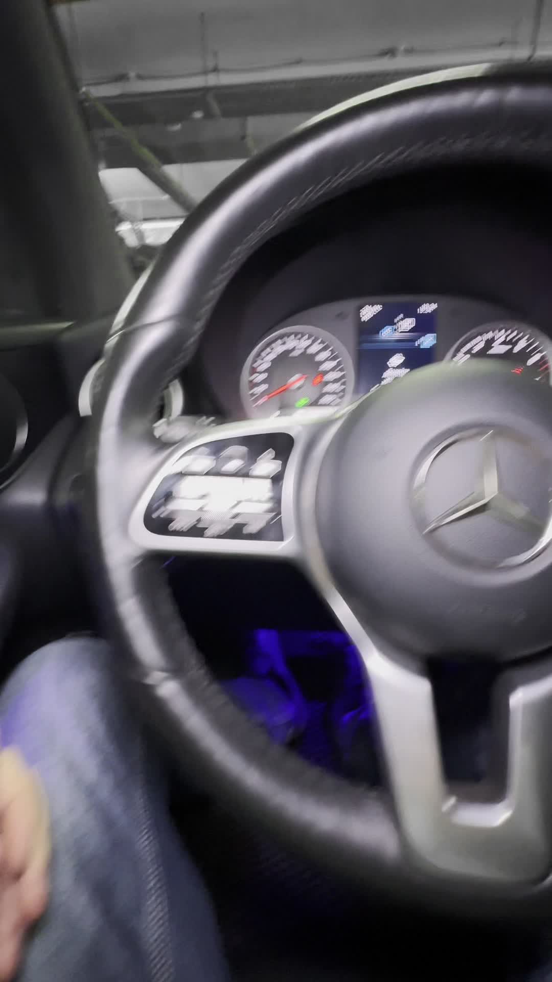 09.07 1F790661 Mercedes GLC.MOV