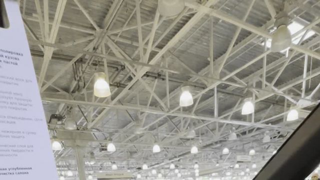 11.07 LDA03203 Porsche Cayenne.MOV