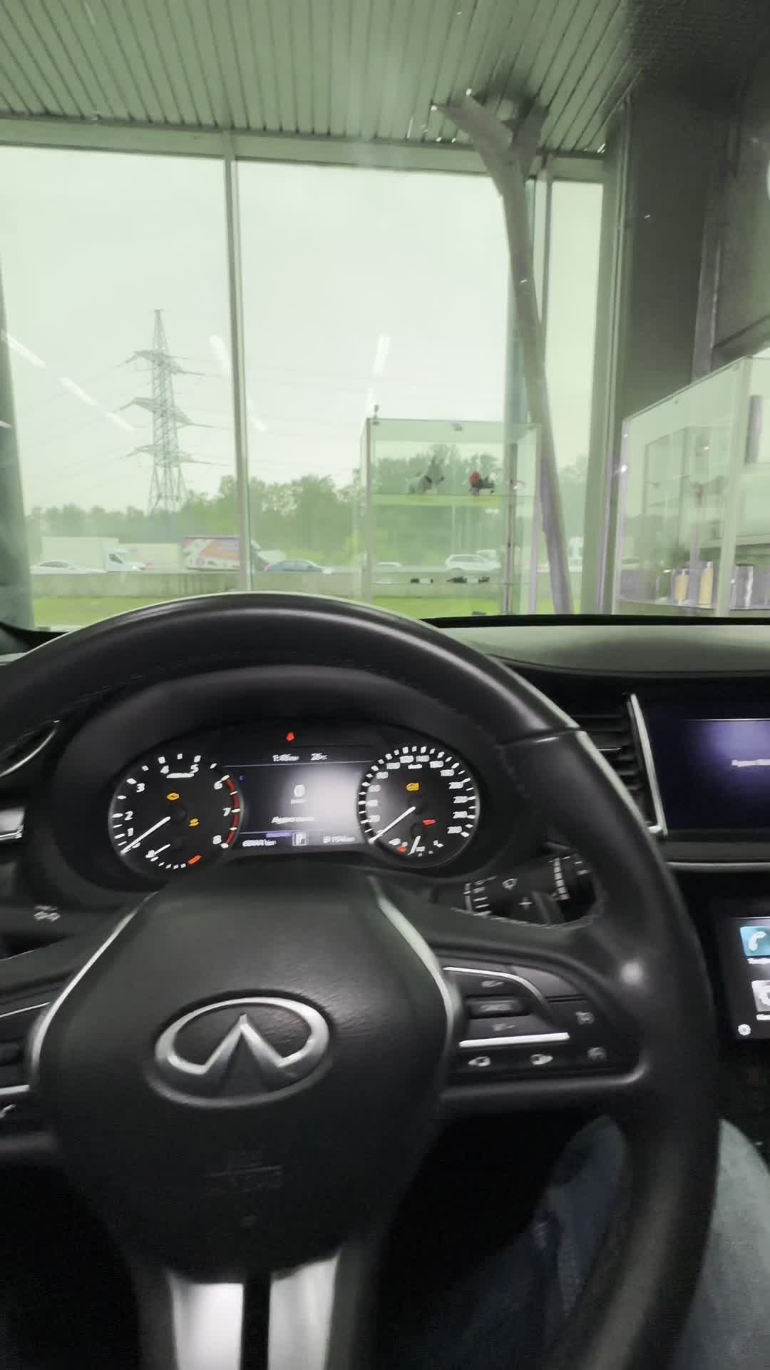 15.07 0554975 Infiniti QX55 Luxe.MOV