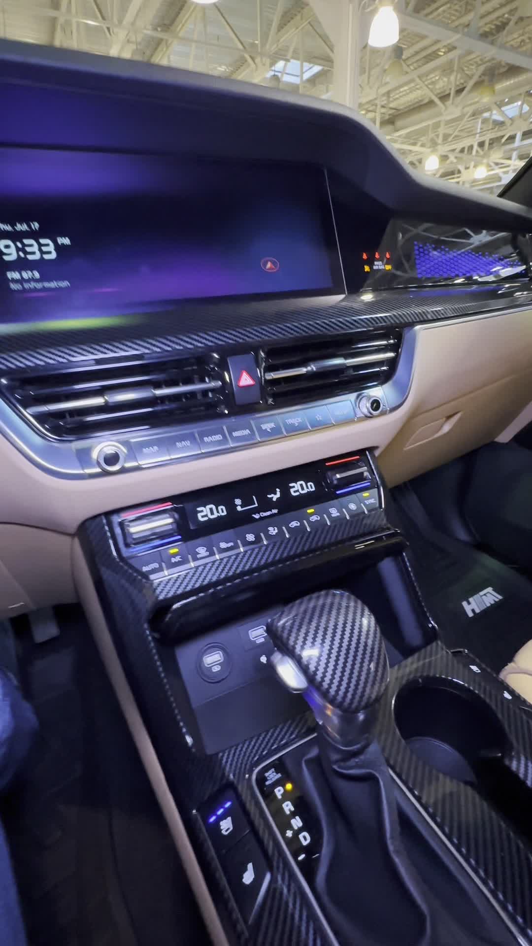 17.07 LA204286 Kia Mohave.MOV