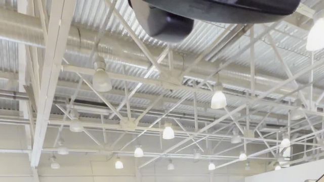 22.07 ND000760 Volkswagen Touareg.MOV