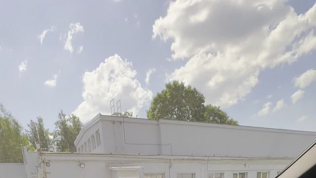 24.07 DA61634 Porsche Cayenne Coupe.MOV