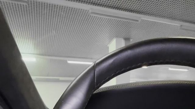 25.07 F15071 BMW 7.MOV