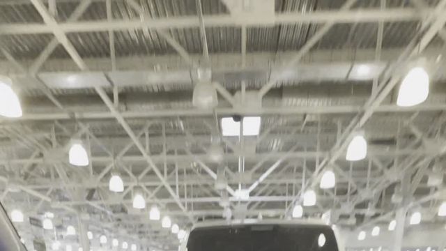 14.08 0813393 Toyota Fortuner.MOV