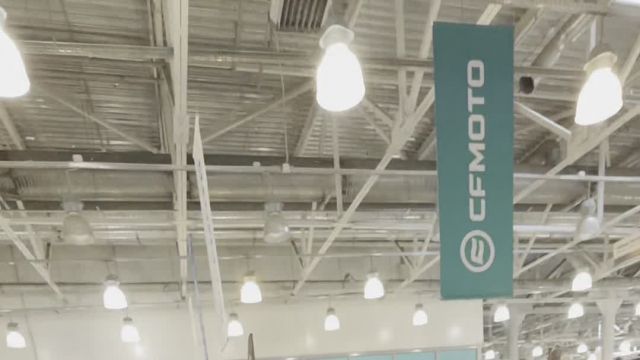 14.08 J321058 Mercedes-Benz GLA.MOV