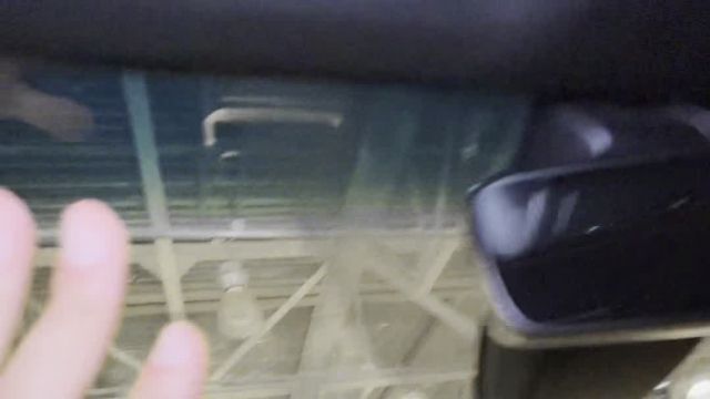 15.08 4229762 Toyota LC200.MOV