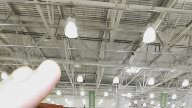 15.08 DN0000389 Genesis GV70.MOV