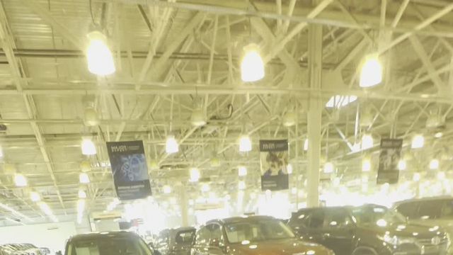 19.08 MH028855 Volkswagen Multivan.MOV