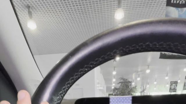 20.08 W111005 Mercedes GLB.MOV