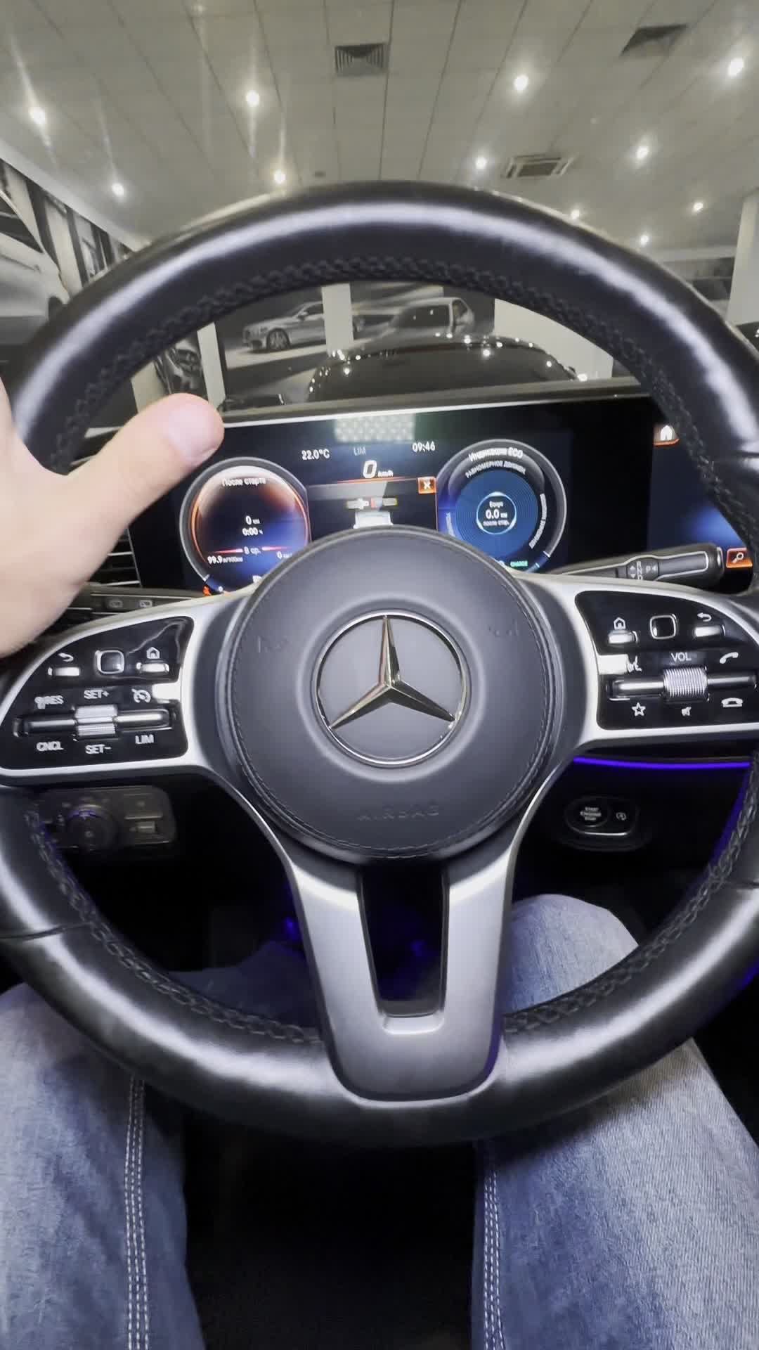 21.08 A200463 Mercedes GLE.MOV