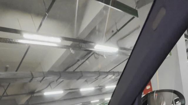 27.08 F002219 Mercedes C.MOV