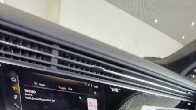 28.08 LG000280 Audi Q7.MOV