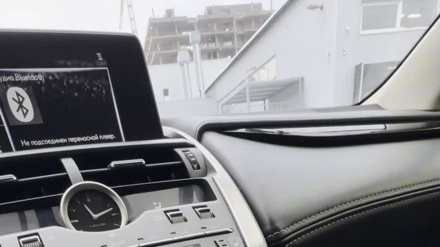 29.08 ZX02069483 Lexus NX 200.MOV