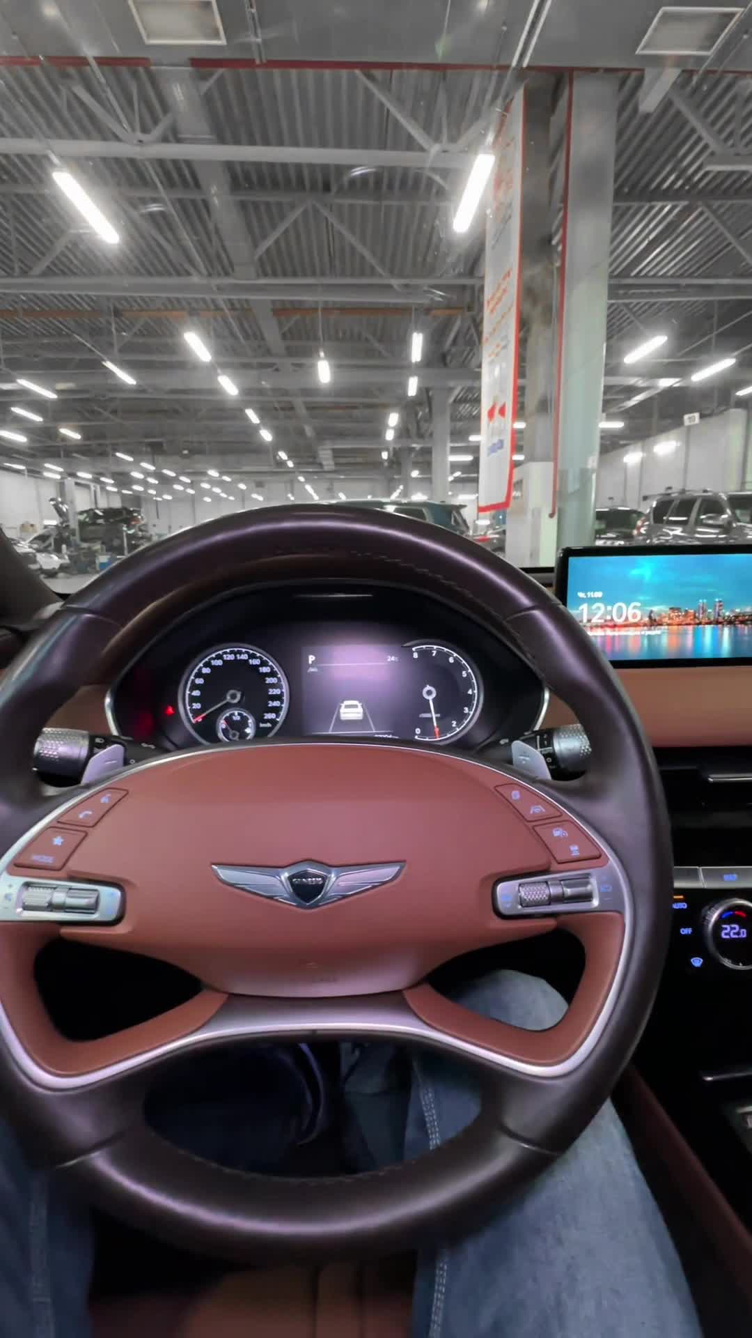 11.09 NU093812 Genesis G80.MOV
