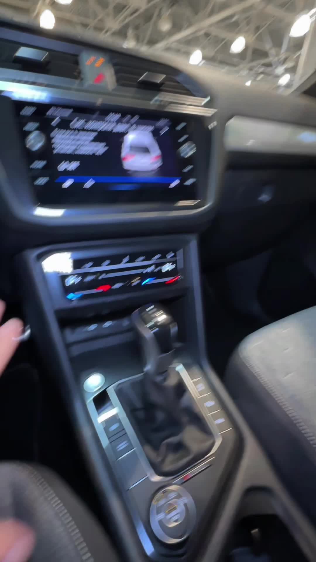 12.09 PM108360 Volkswagen Tiguan II.MOV